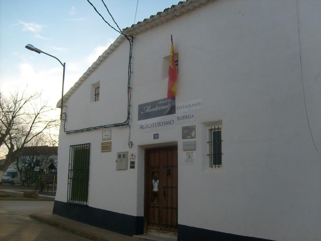 Senorio De Monterruiz Guest House Casas de Santa Cruz Exterior photo